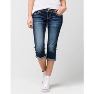 NWOT Maurice’s Capri Jeans